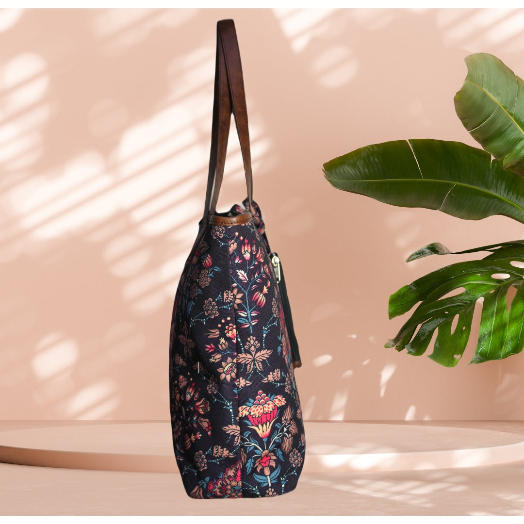 ETHNIC FLORAL PRINT TOTE BAG