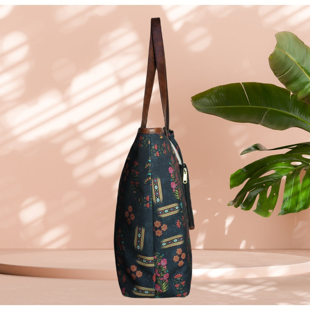 ETHNIC FLORAL MOTIFS PRINT TOTE BAG