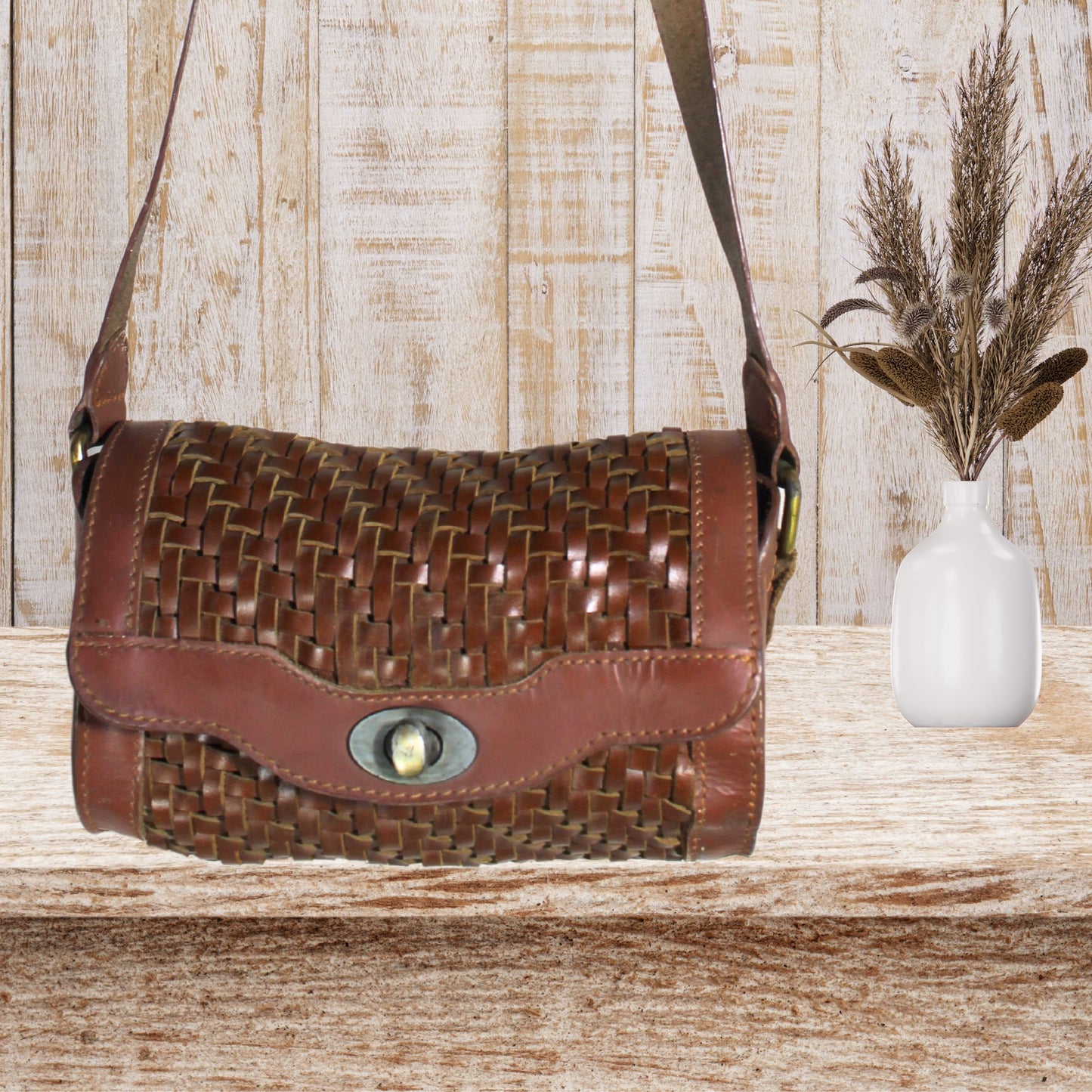 Barrel Leather Bag with Twill Weave